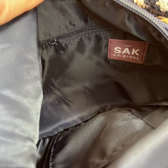 THE SAK Navy / white stripe hobo style bag NEW - Picture 3 of 5